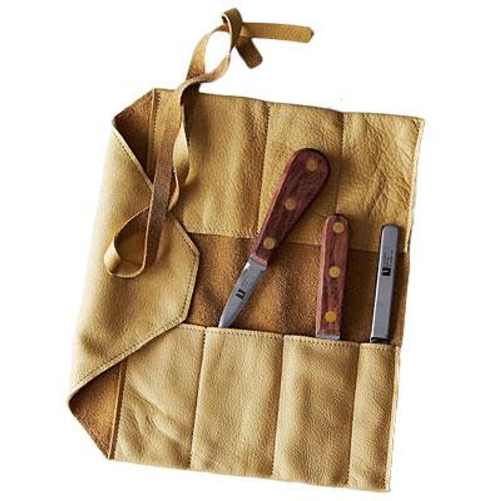 Wellfleet oyster, little neck clam and crab knives