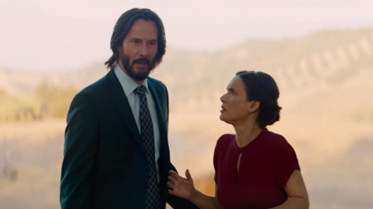 Winona Ryder & Keanu Reeves Reunite in 'Destination Wedding' Trailer (Watch)