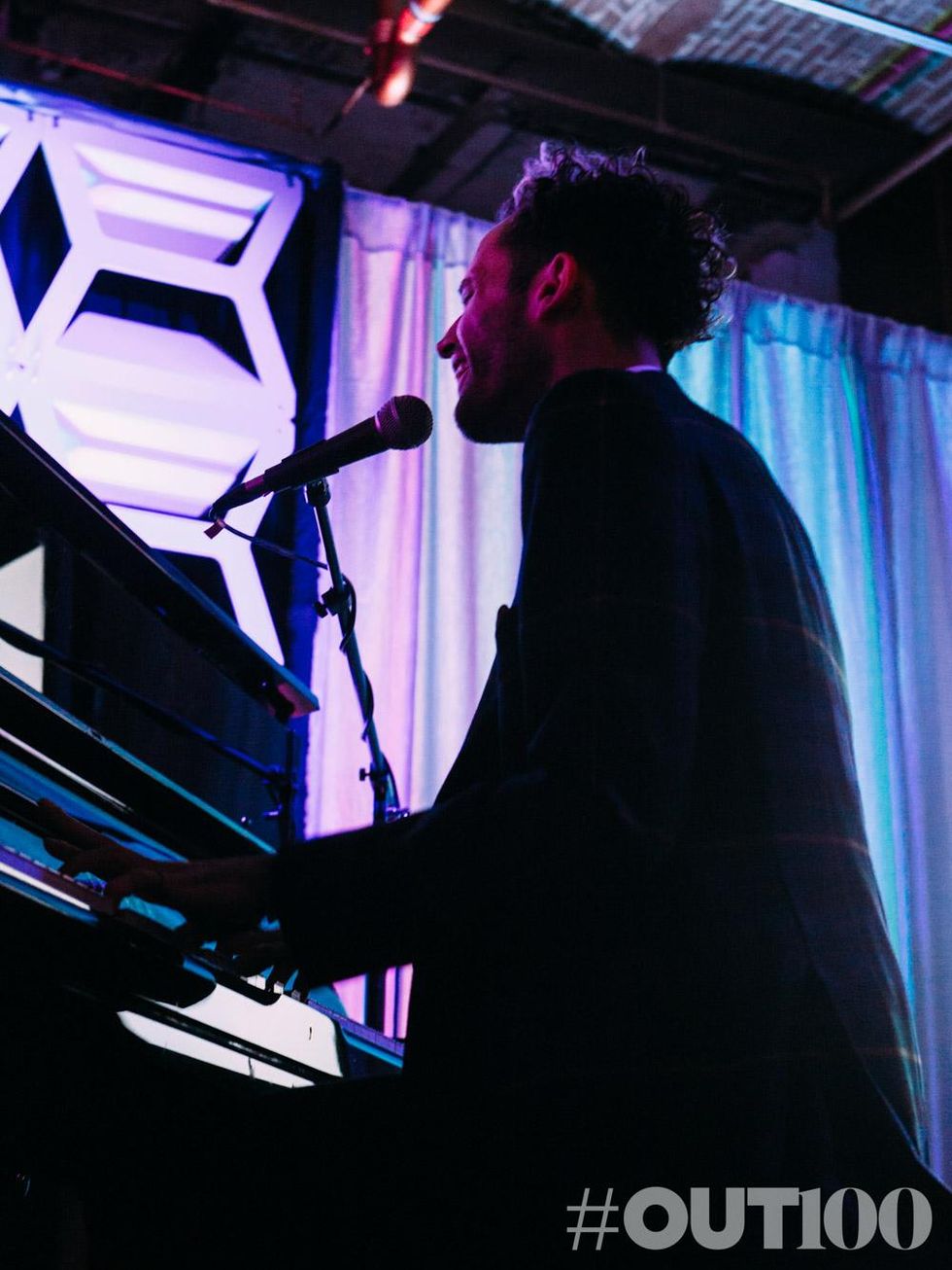 Wrabel performs at The 2017 OUT100 Gala