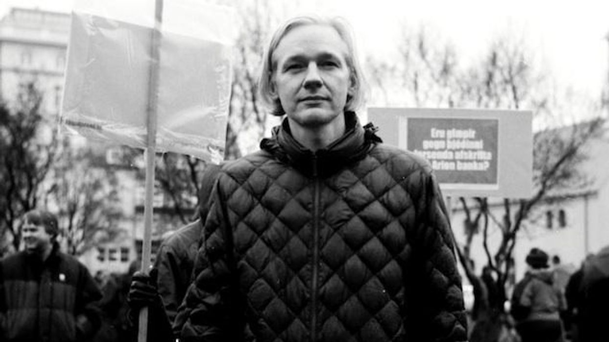 Wss-julian-assange-cr