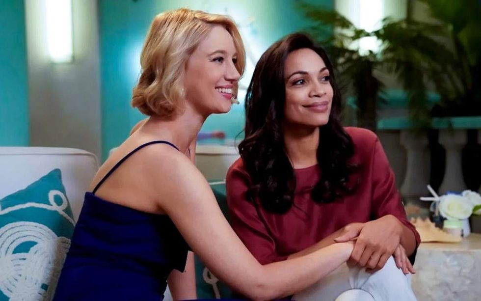 Yael Grobglas as Petra and Rosario Dawson as JR