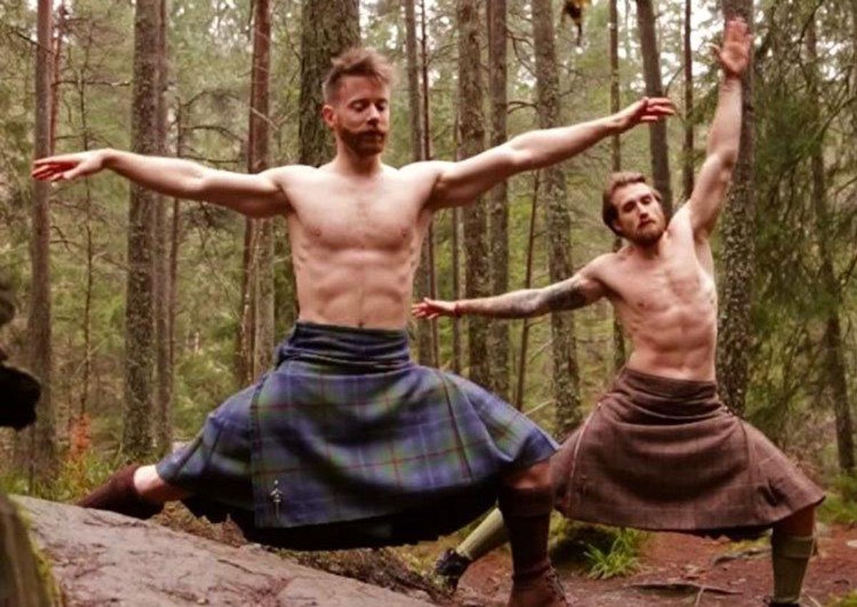 Meet The Kilted Yogi Who Flashed His Assets For Over 40 Million Views