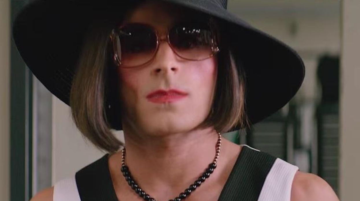 zac efron drag baywatch