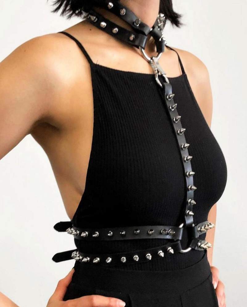 Meet Zana Bayne, the Leather Brand That Made Your Fave  display picture 1