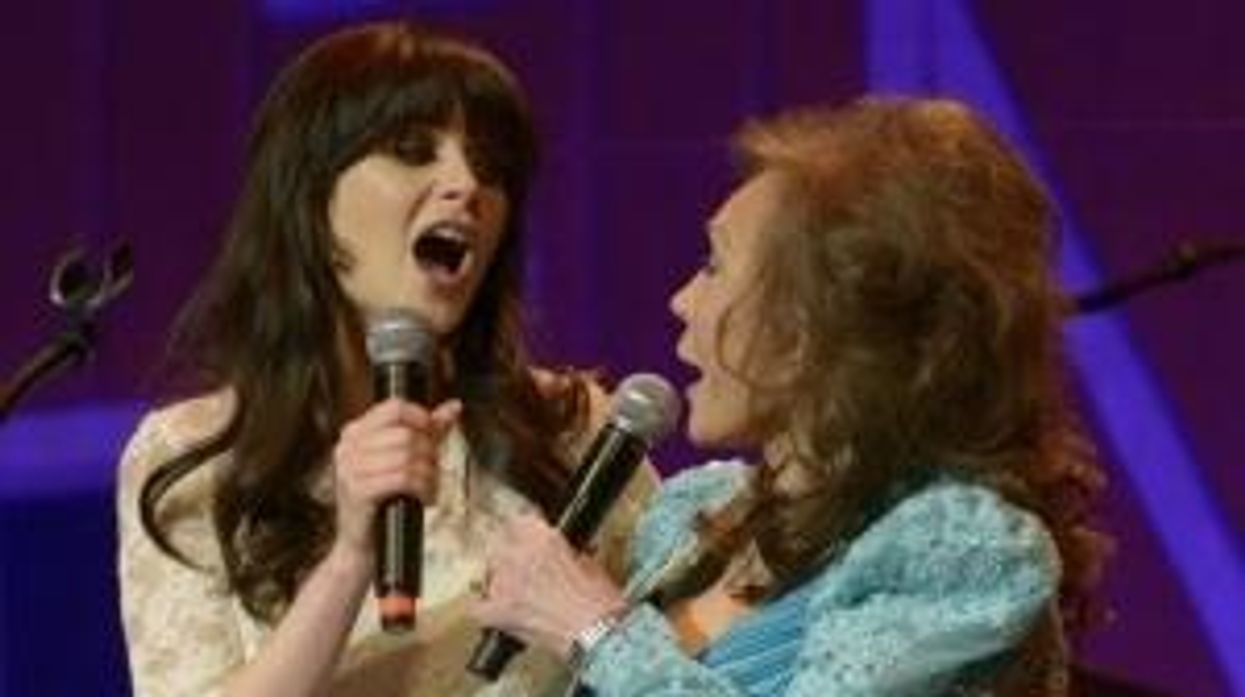 Zooey-loretta-rotator