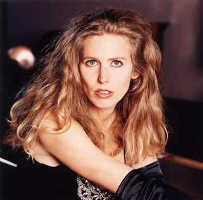 Where Are They Now: Sophie B. Hawkins