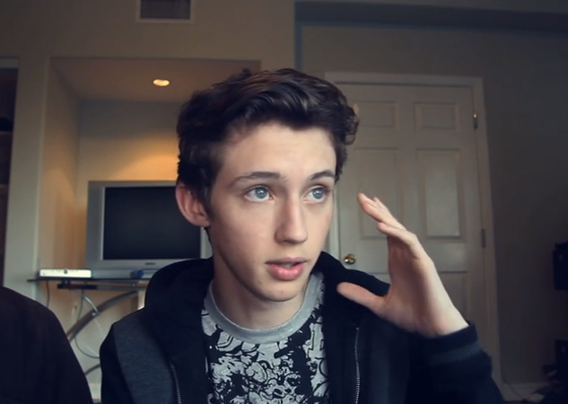 WATCH: 'Young Wolverine' Troye Sivan Comes Out