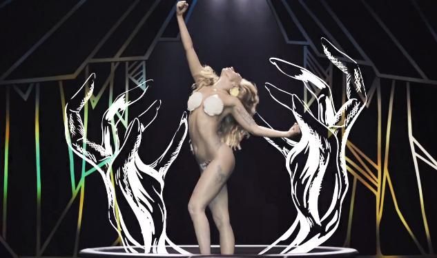 An Art History Guide To Lady Gaga&#039;s &#039;Applause&#039; Music Video