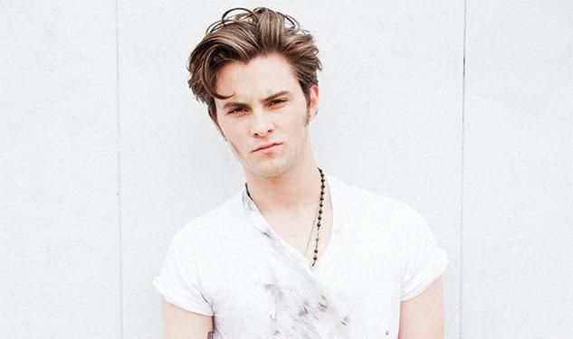 Need to Know: Shiloh Fernandez.