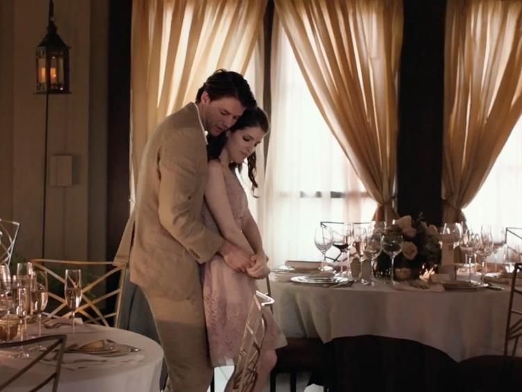 Anna Kendrick Joins the Singles’ Table in ‘Table 19’