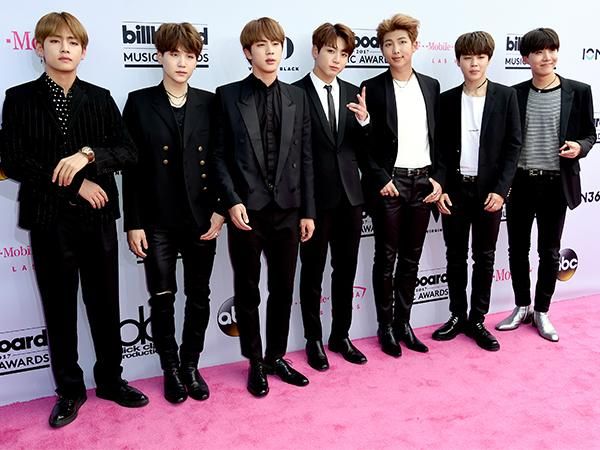 K-pop Boy Band BTS Causes a Twitter Meltdown at the Billboard Music Awards