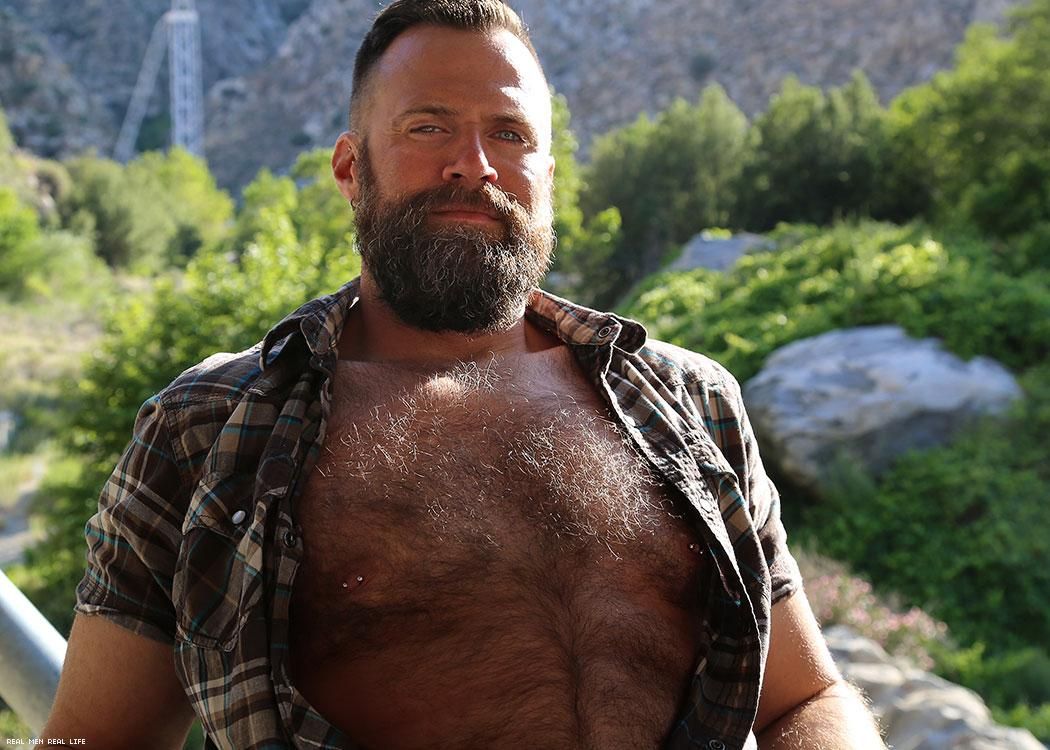 111 Photos of Everyday Men At a Peak of Beauty