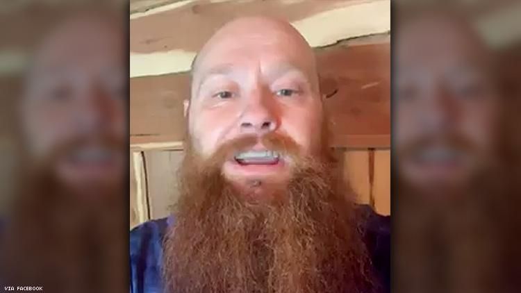 Evangelical Preacher Accused of Offering Male Intern $1,000 for Sex