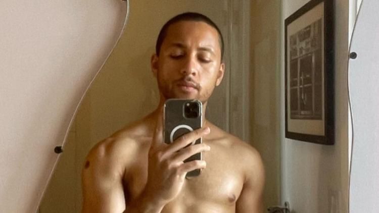 Jaboukie Celebrates BDay With Sexy Shirtless Selfie - Vimarsana News