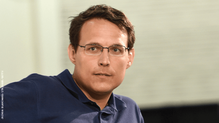 Steve Kornacki and Gap Donate 500 Pairs 