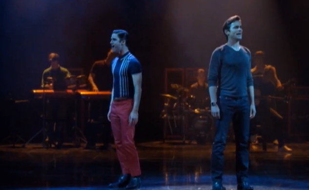 Matt Bomer and Darren Criss Get Emotional On &#039;Glee&#039;