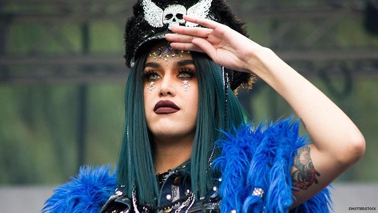 Adore Delano's Best Blue Hair Looks - wide 2