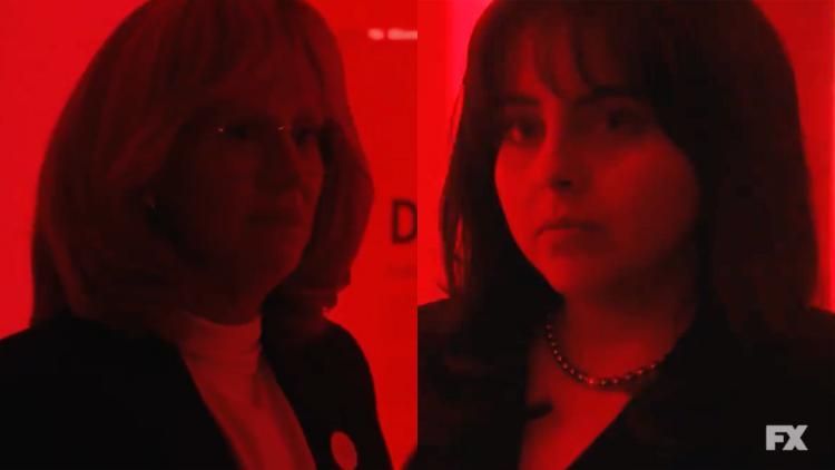 american-crime-story-impeachment-teaser-sarah-paulson-linda-tripp-beanie-feldstein-monica-lewinsky.jpg