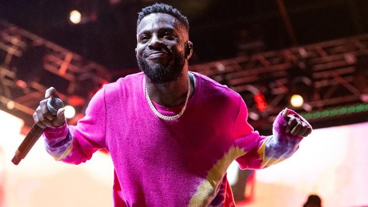 isaiah-rashad-comes-out-sexually-fluid-addresses-leaked-sex-tape-joe-budden-interview.jpg