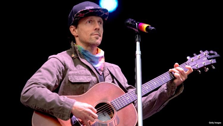 jason-mraz-could-have-a-boyfriend-tiktok.jpg