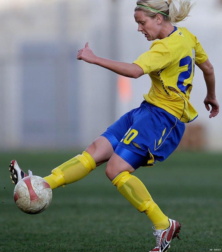 Lisa Dahlkvist, Soccer, Sweden, Silver