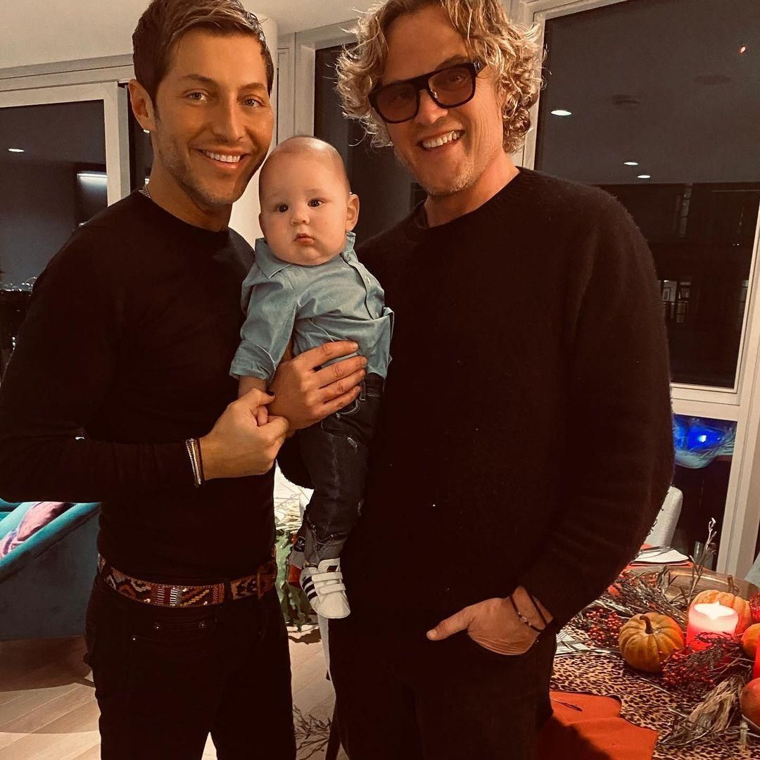 Peter Dundas, Evangelo Bousis and child