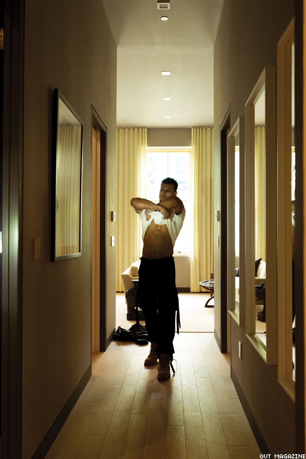 10 Photos of the Looks We�re Pulling For All Our Zoom Calls