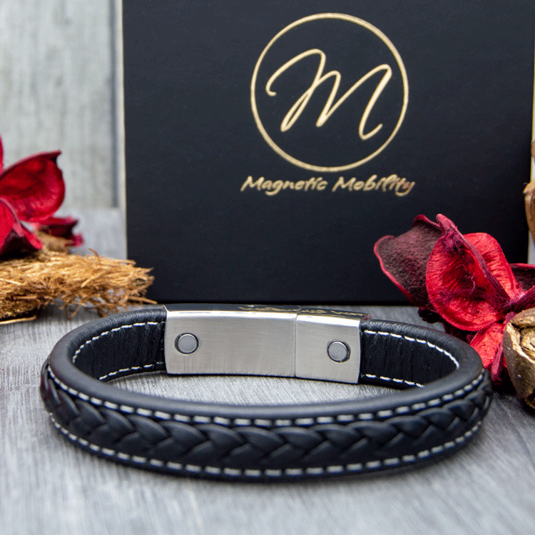 Men’s Leather Bracelet with Magnets