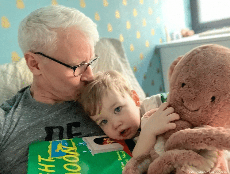 Anderson Cooper shows the true meaning of fatherhood in these heartwarming moments