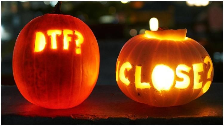 Sniffies.com had a virtual pumpkin carving contest and it made for a very sexy Halloween.