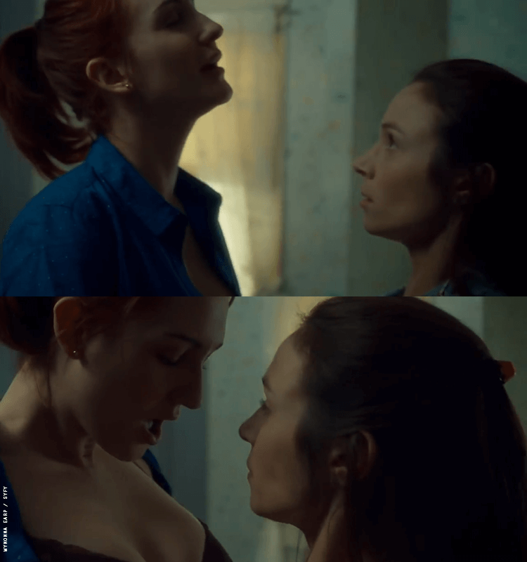Waverly and Nicole in Waverly's room